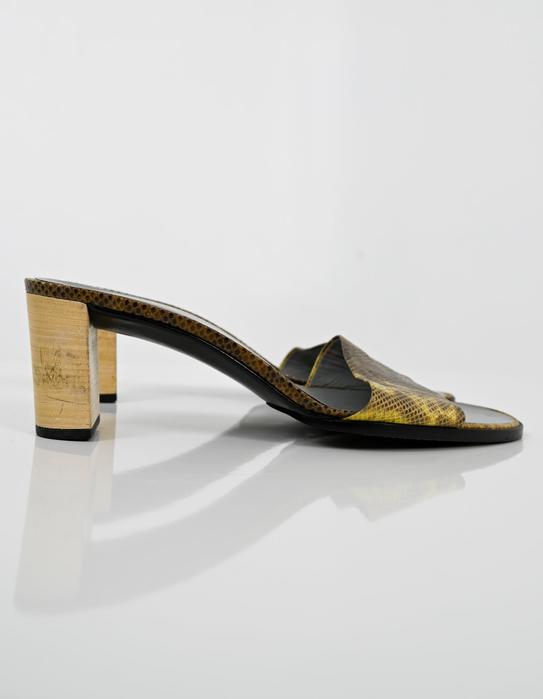 Gucci Snakeskin Sandals (40)