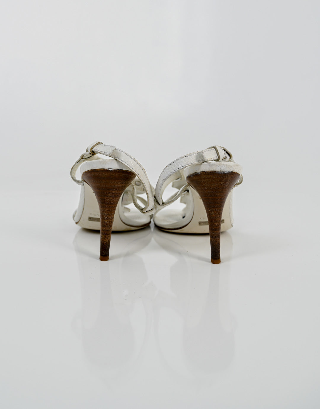 Dolce & Gabbana Bianco Heels (38)