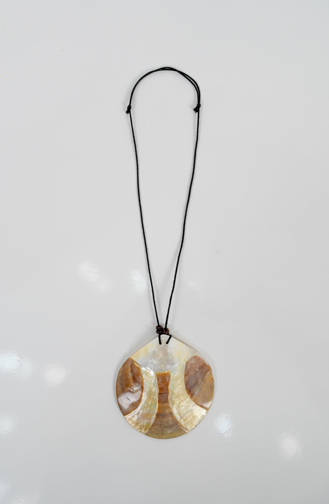 Alabaster Shell Necklace