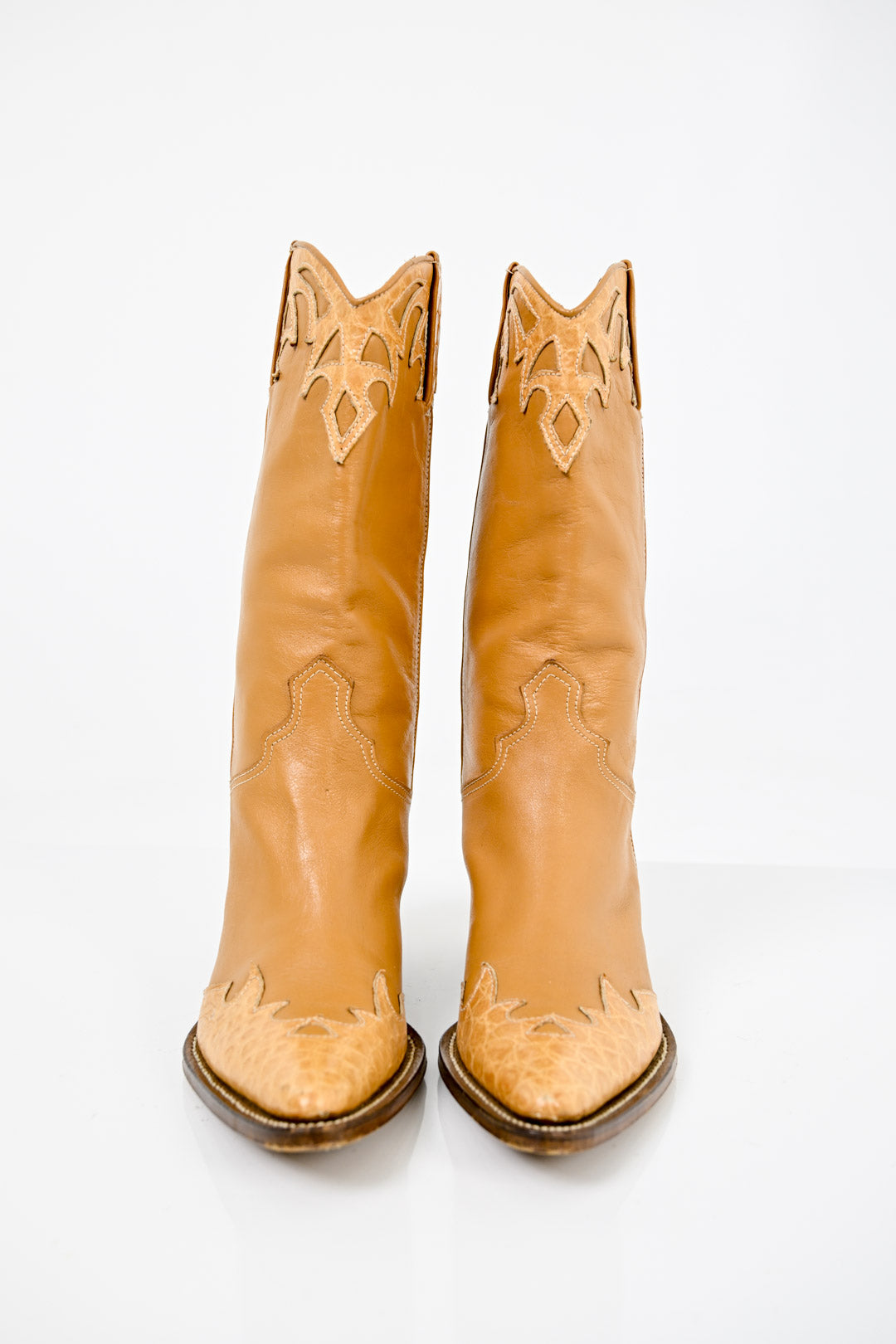 Butterscotch Leather Cowboy Boots (39)