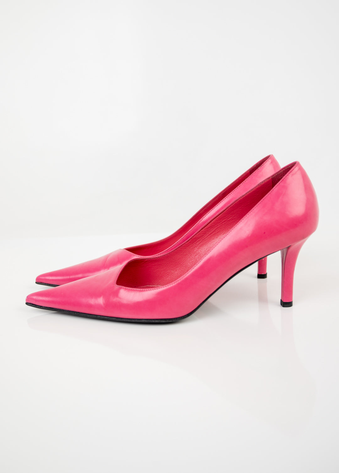 Flamingo Slant Leather Pumps (39)
