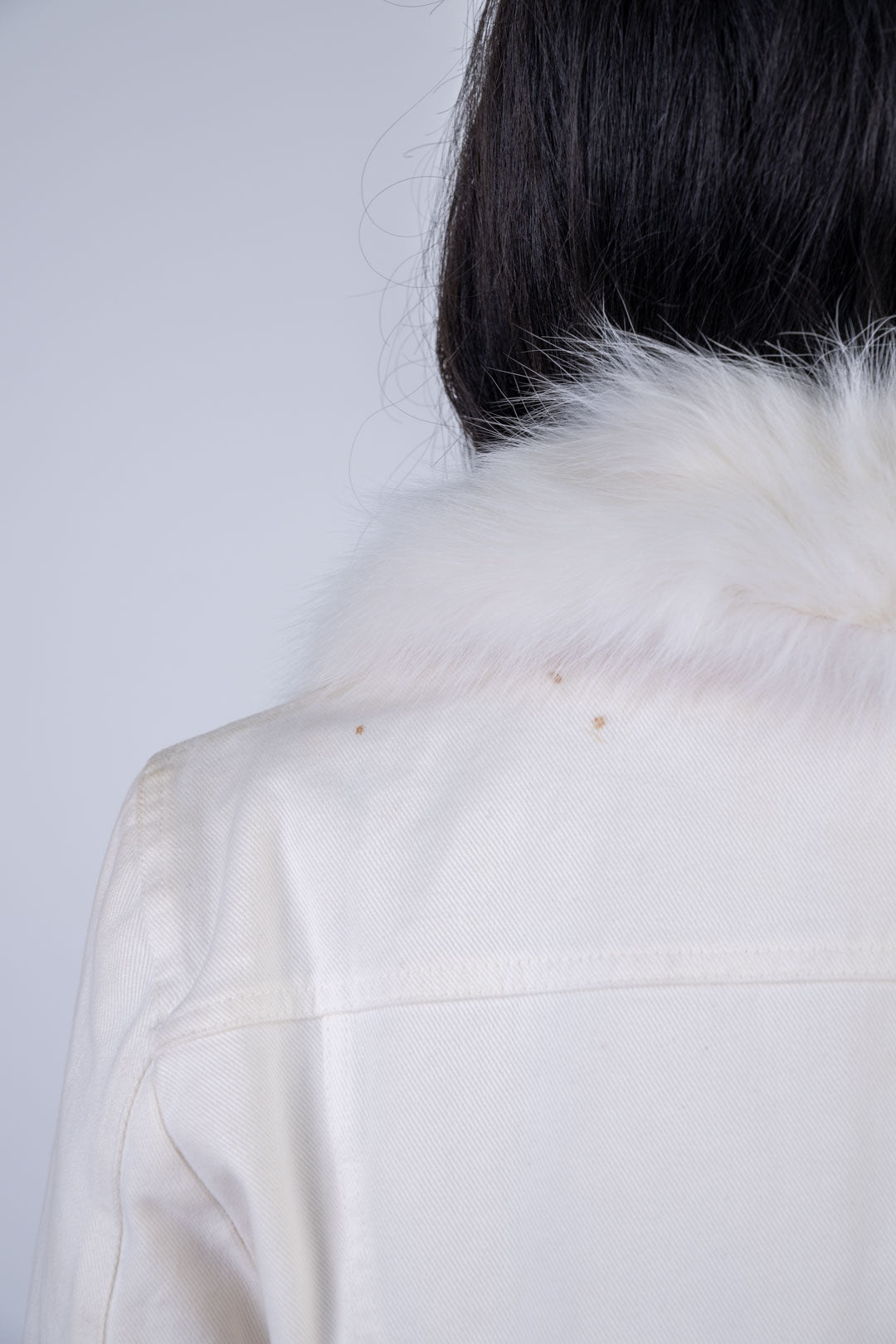 Thes & Thes Fox Trim Bedazzled Blazer