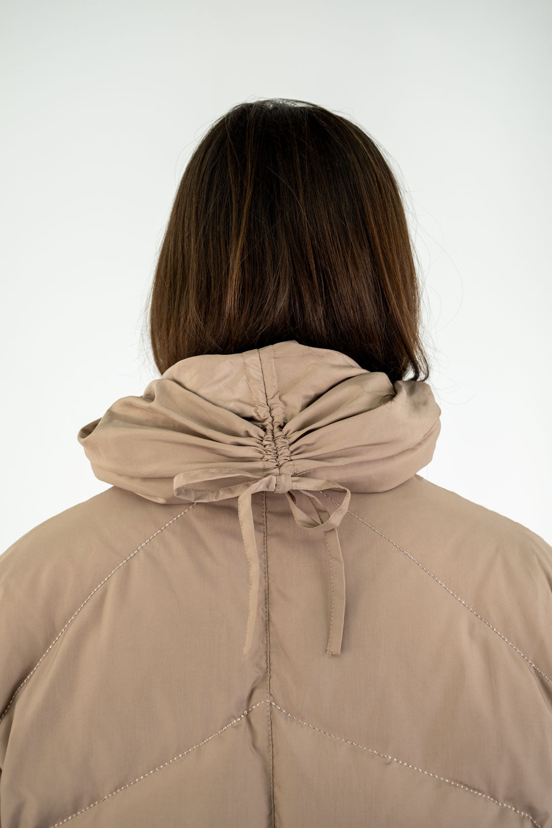 Cappuccino Ruffled Bow Puffer