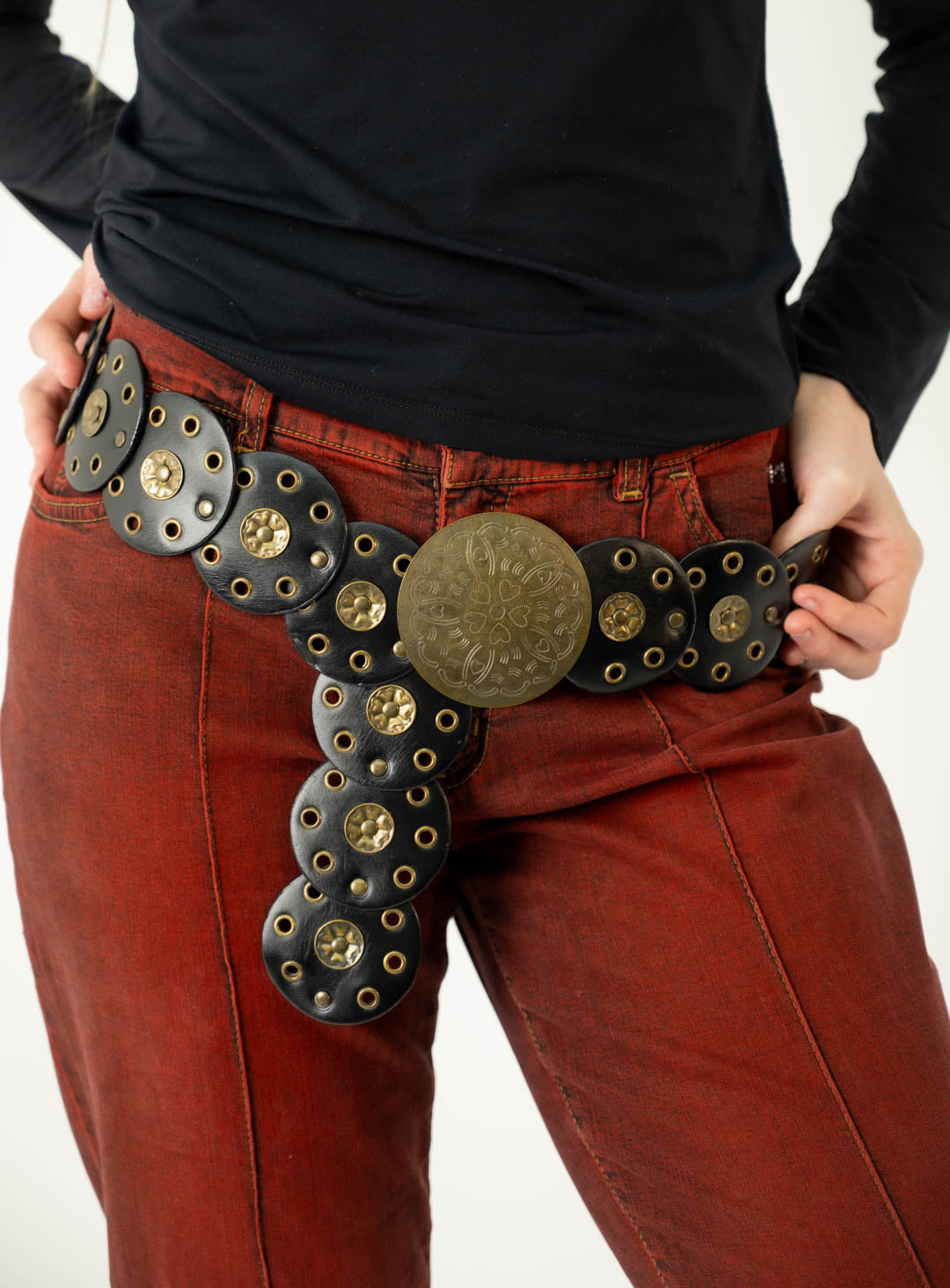 Leather Grommet Disc Belt