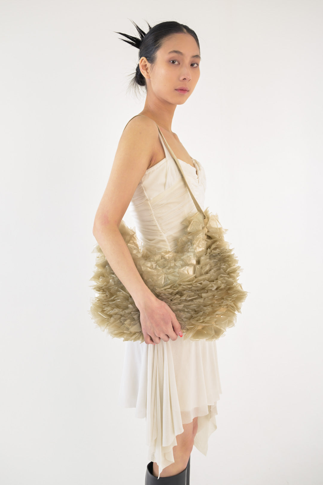 Jetable Ruffle Shoulder Bag
