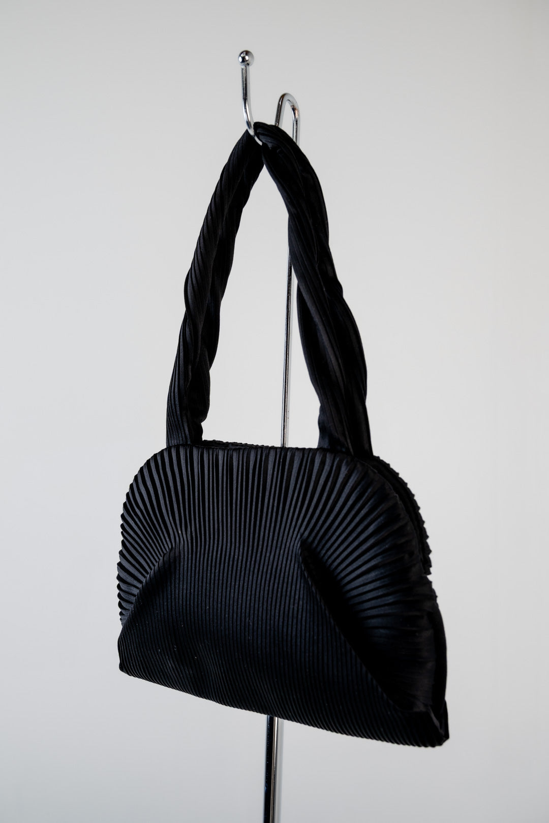 Gucci Silk Pleated Purse