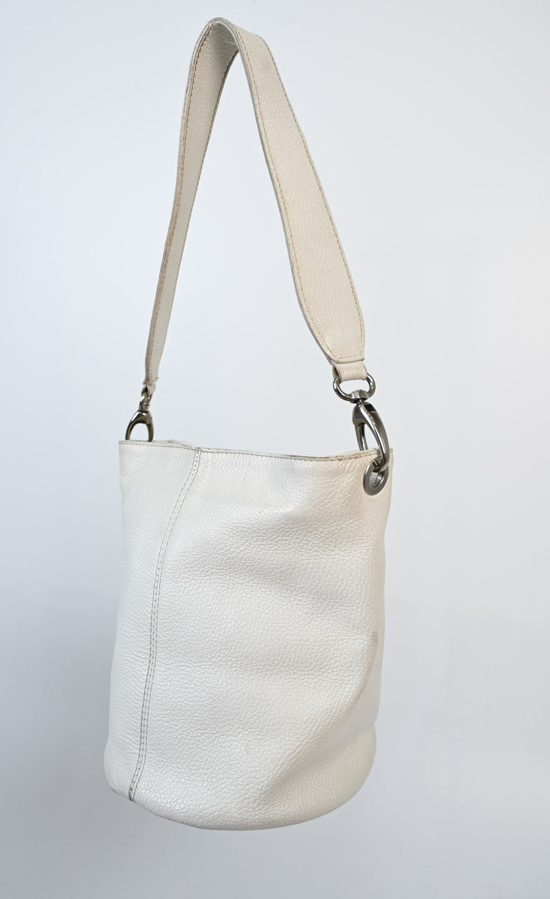 Bianco Leather Bucket Bag