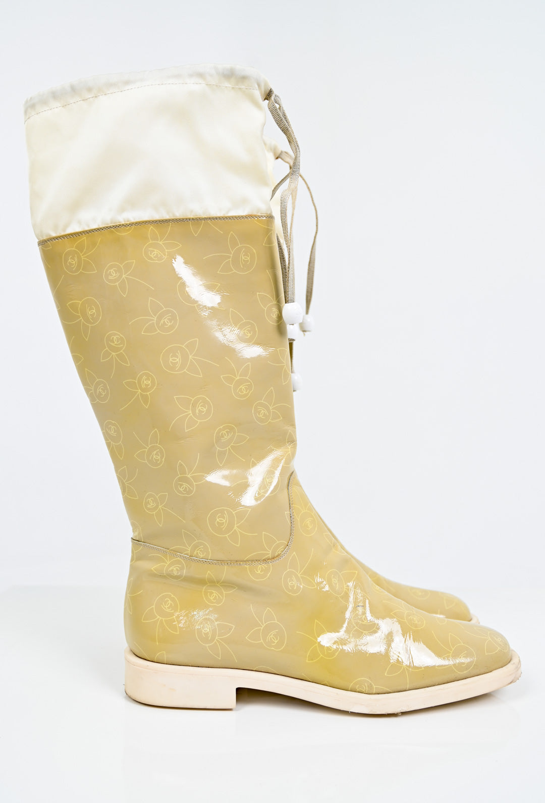 Chanel Café au Lait Rainboots (40)
