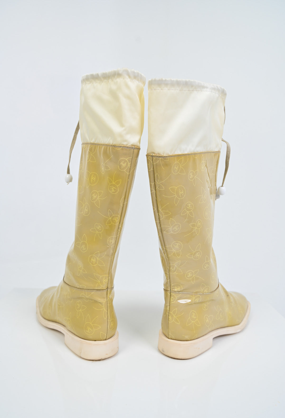 Chanel Café au Lait Rainboots (40)