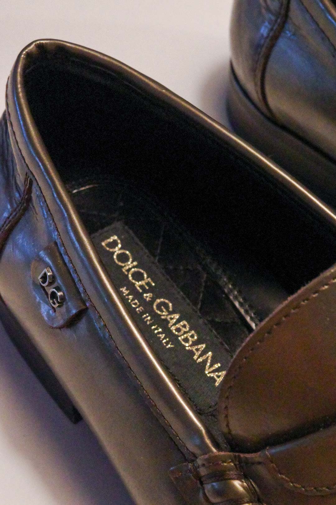 Dolce & Gabbana Sage Leather Loafers | 8