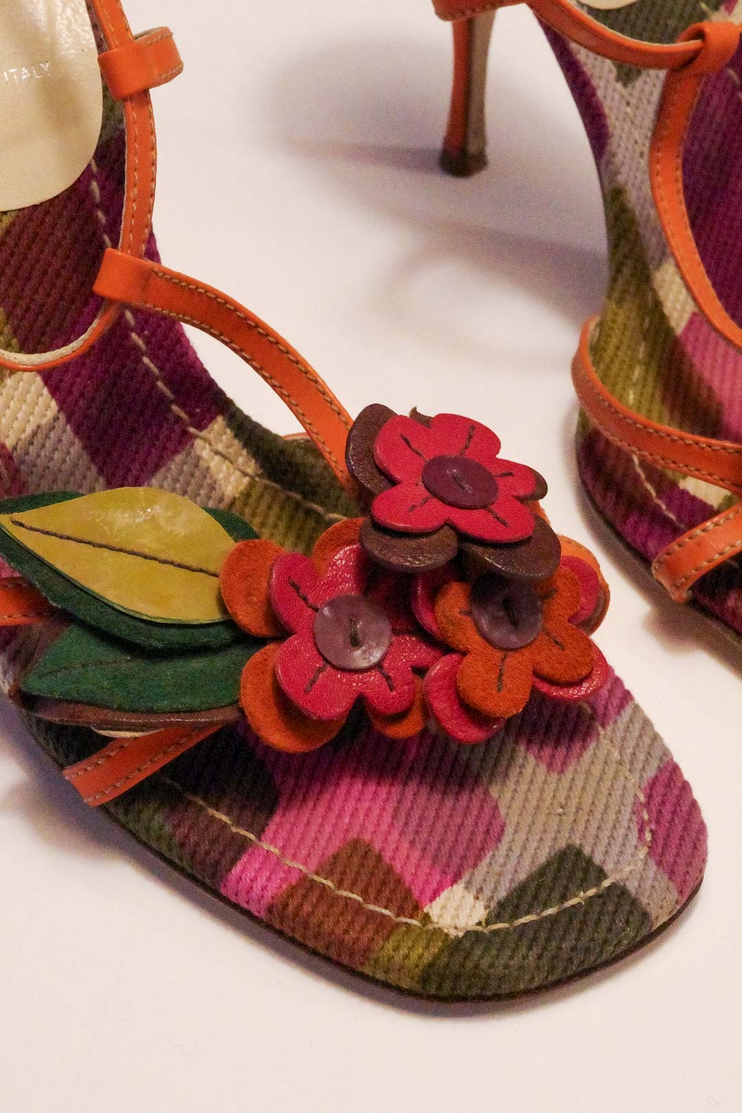 Miu Miu Argyle Floral Leather Heels | 37.5