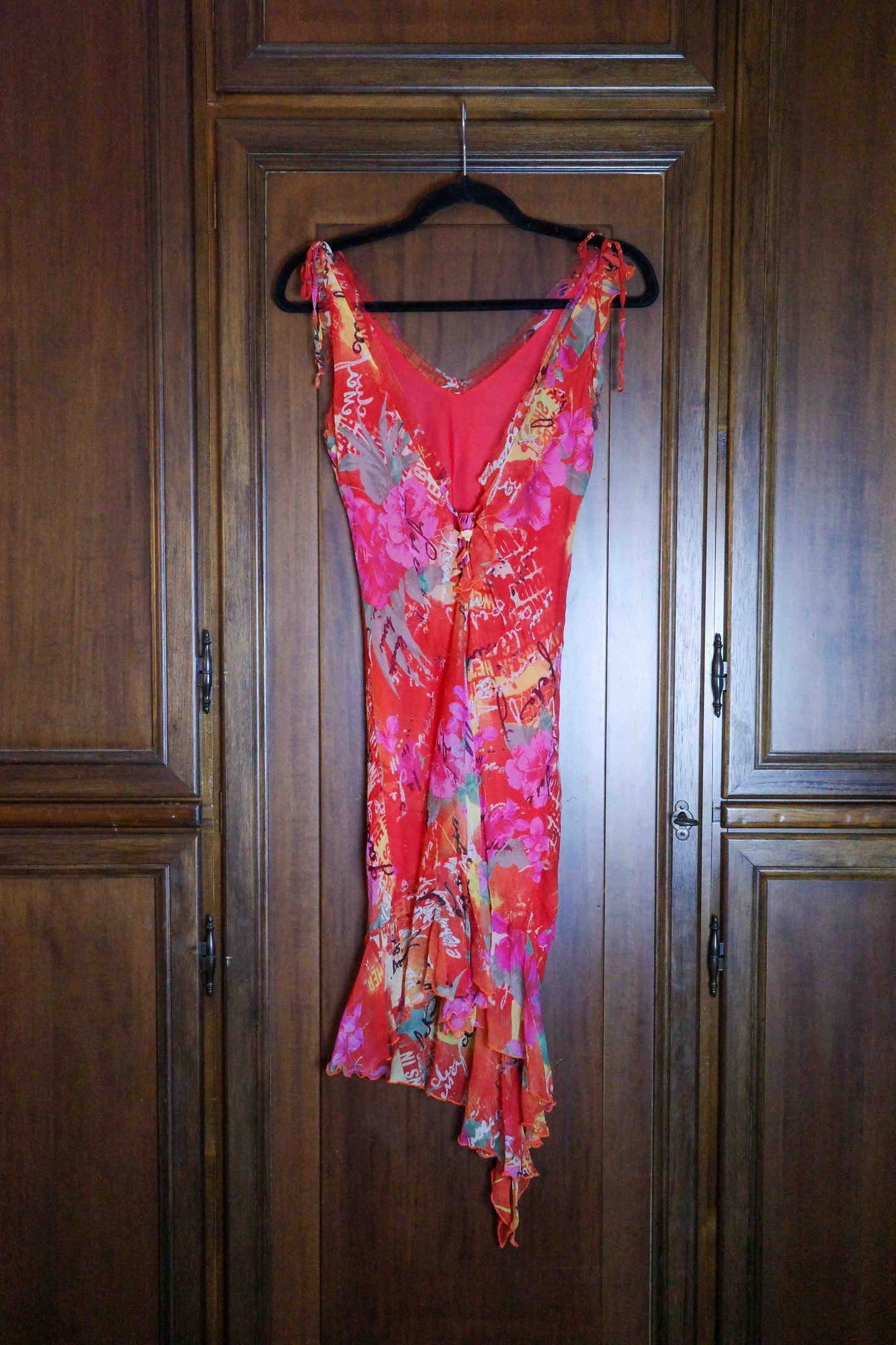 Tunnel Silk Script Set