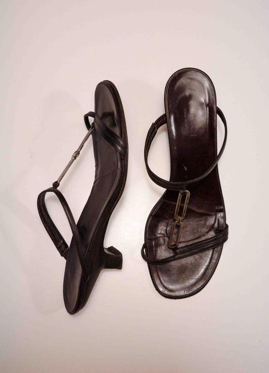 Gucci Mahogany Link Leather Sandals | 40