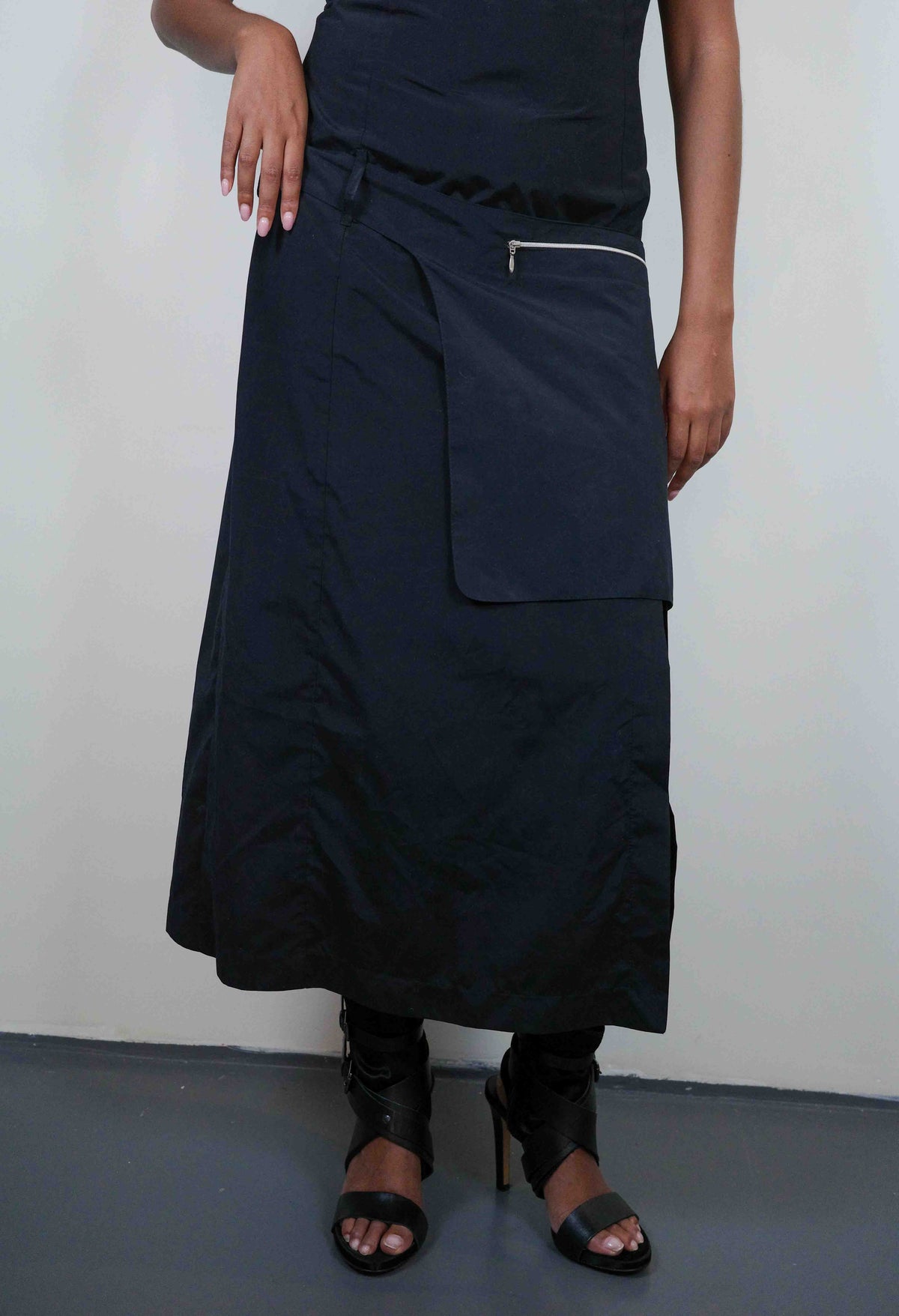 Debby Debo Noir Belt Bag Dress