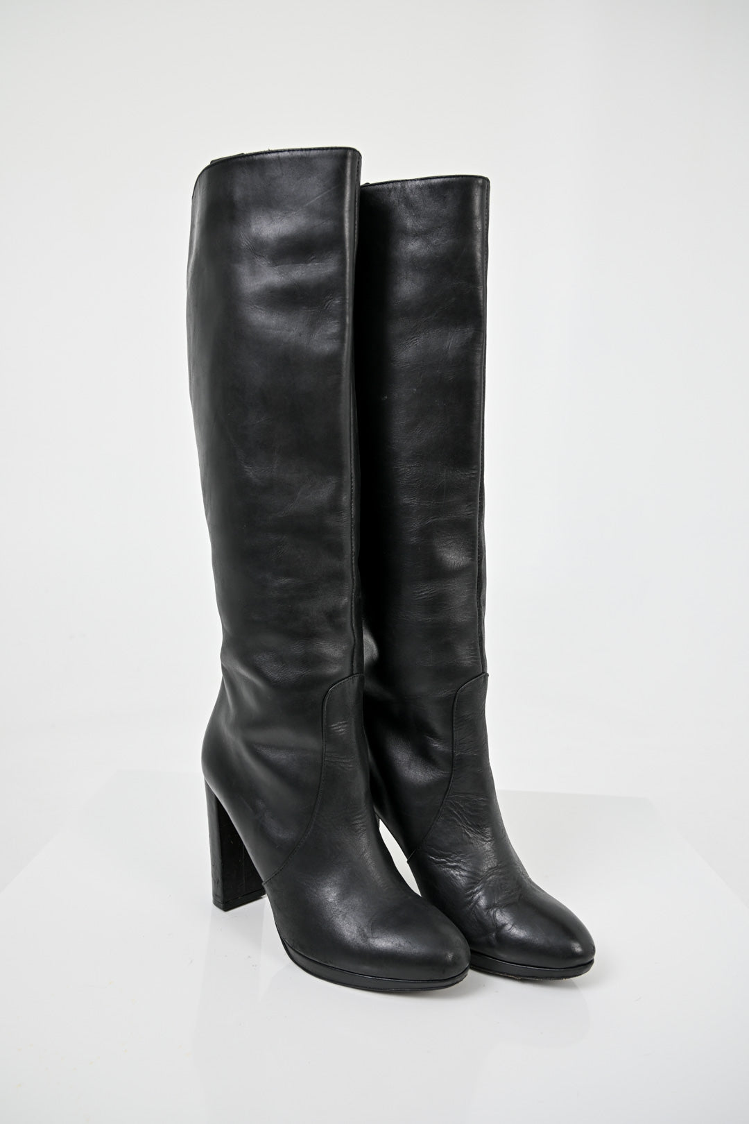 Raven Leather Pull-On Boots (40)