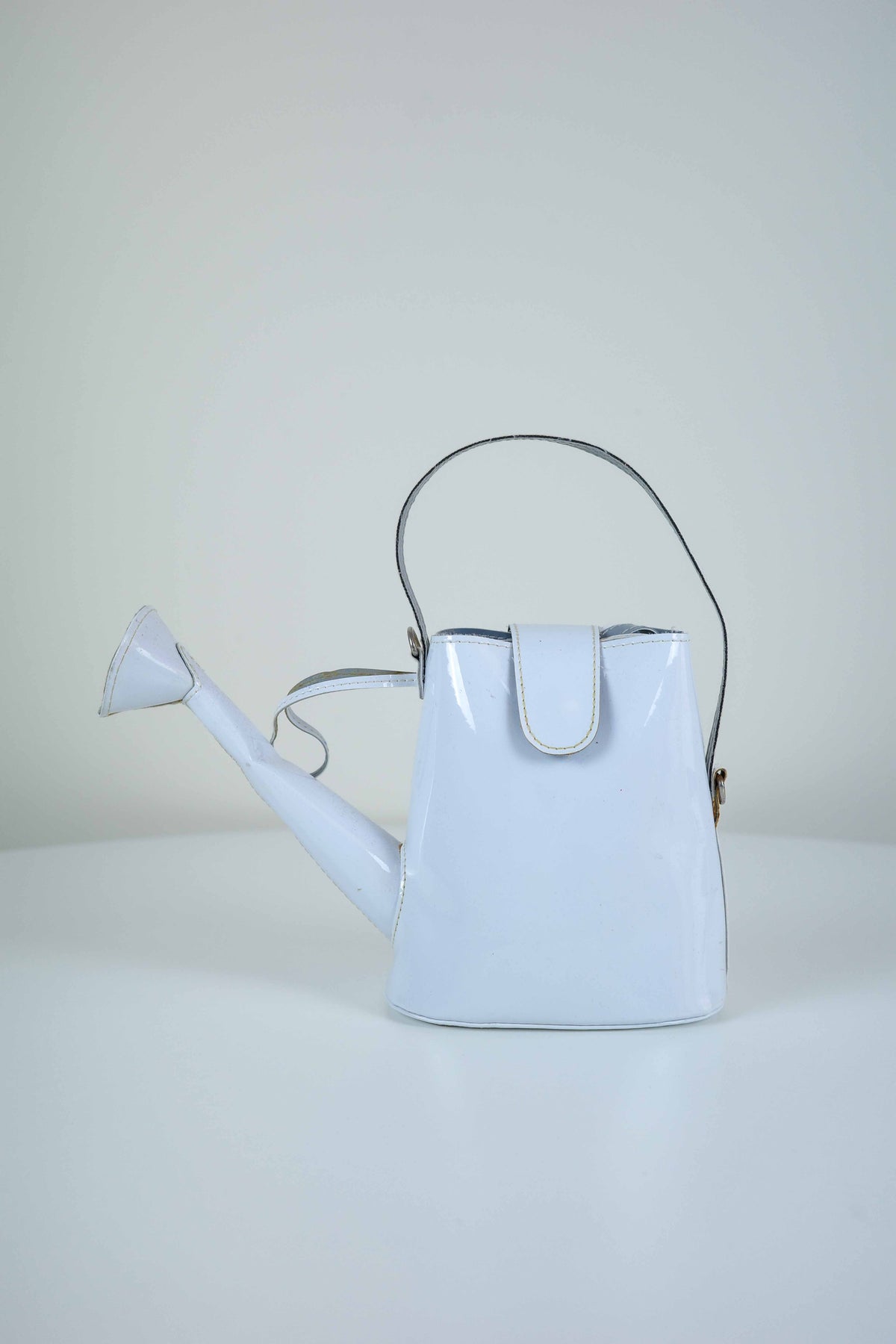 Vinyl Sprinkler Purse