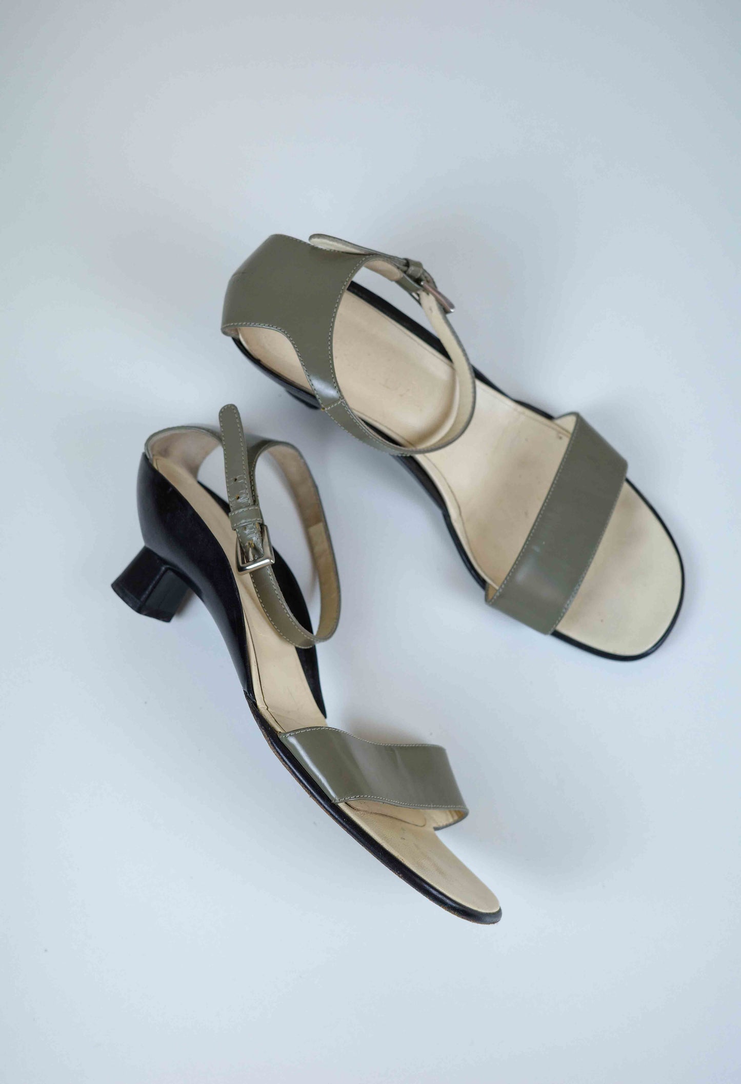 Prada Oyster Leather Sandals | 40