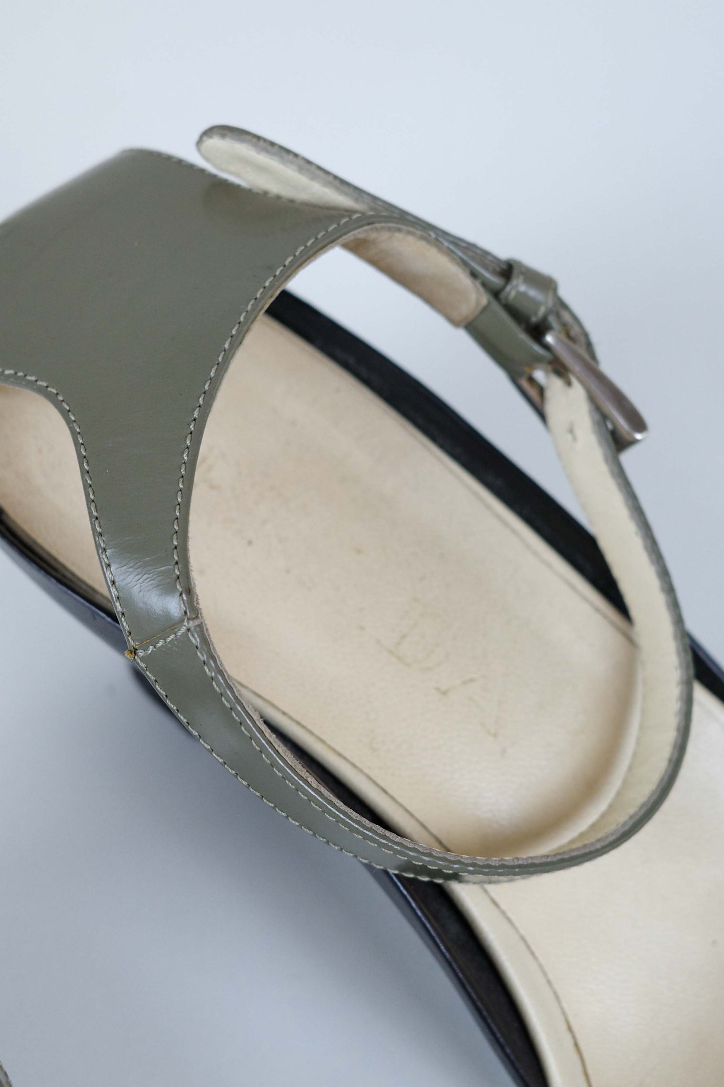 Prada Oyster Leather Sandals | 40