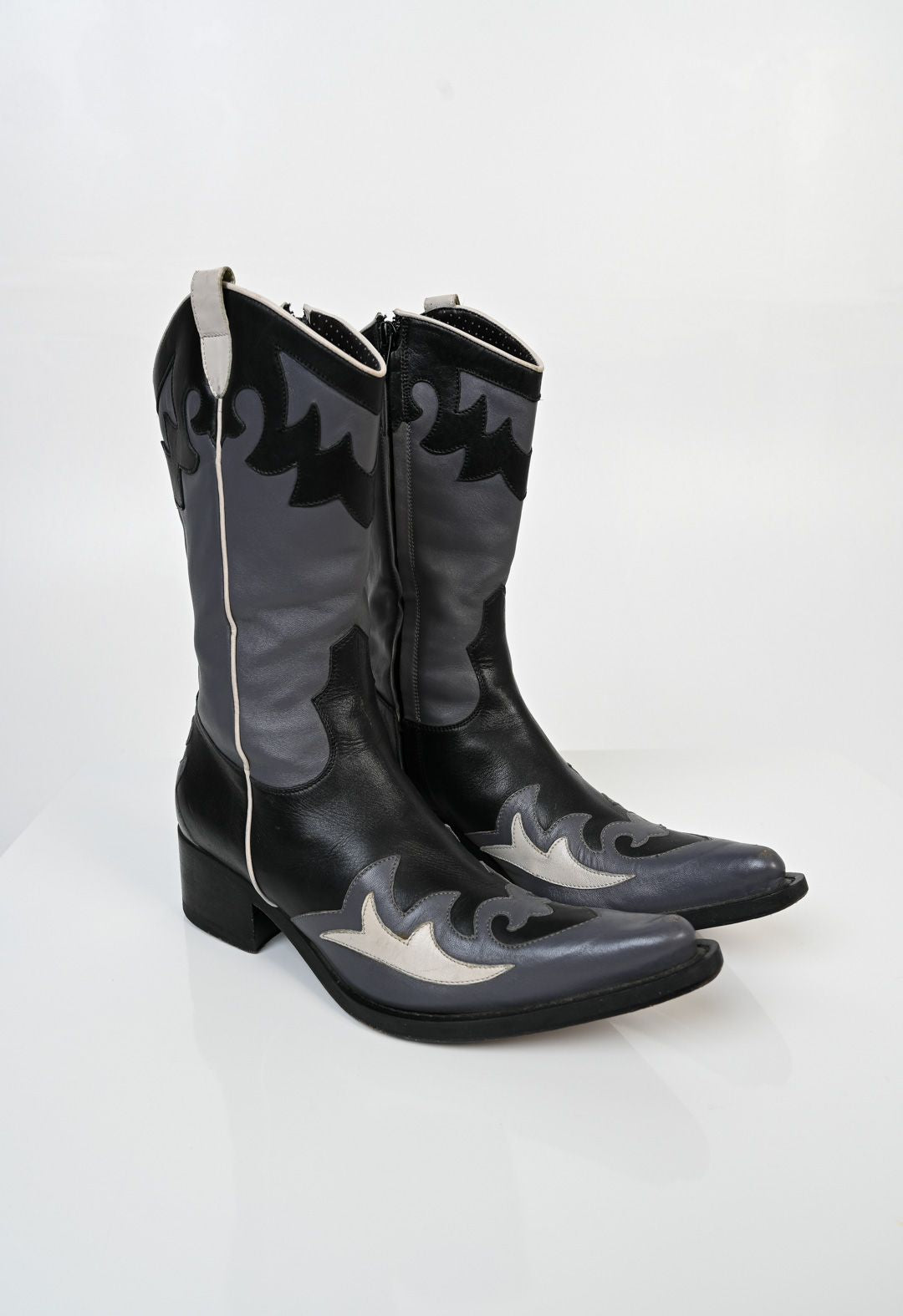 Charcoal Leather Cowgirl Boots (38)